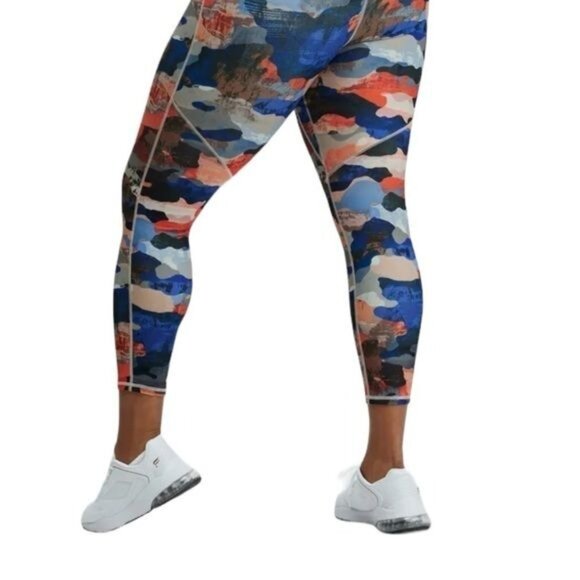 Fabletics High Rise Camo Leggings Women XXL Multi Nylon Stretch Activewear - Picture 3 of 8